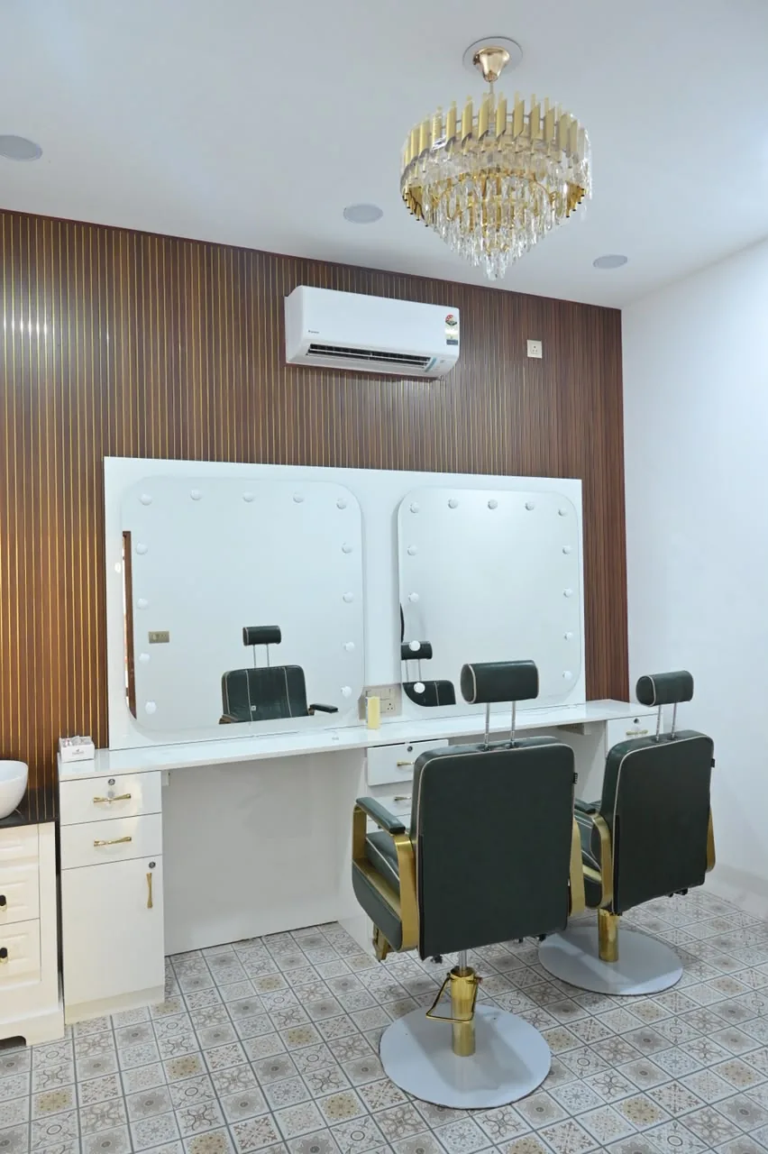Private styling area at Leivia Salon